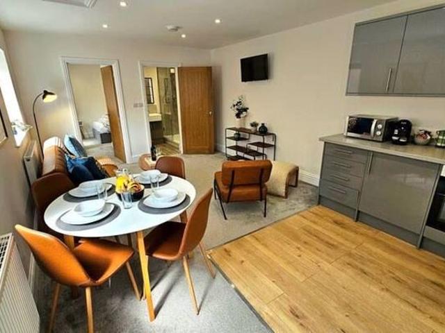 Flat for rent in Sutton Hill, Telford