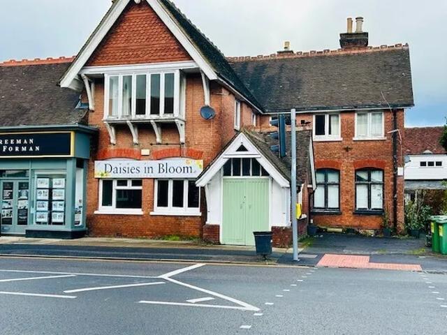 Flat for rent in Ockley, Tunbridge Wells