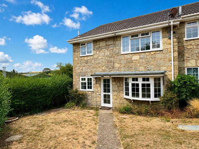 Flat for rent in Cowlease, Ventnor