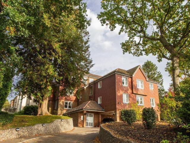Flat for rent in Cross In Hand, East Sussex