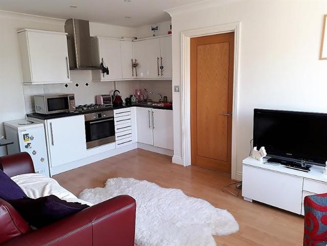 Flat for rent in Wexham and Ivers Community Board, Iver