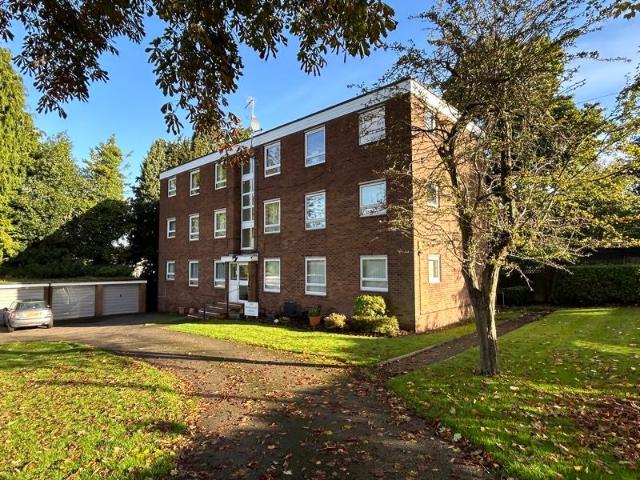 Flat for rent in Sutton Coldfield, West Midlands
