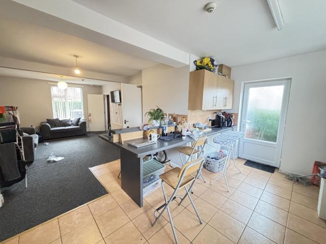 Flat for rent in Meanwood, West Yorkshire