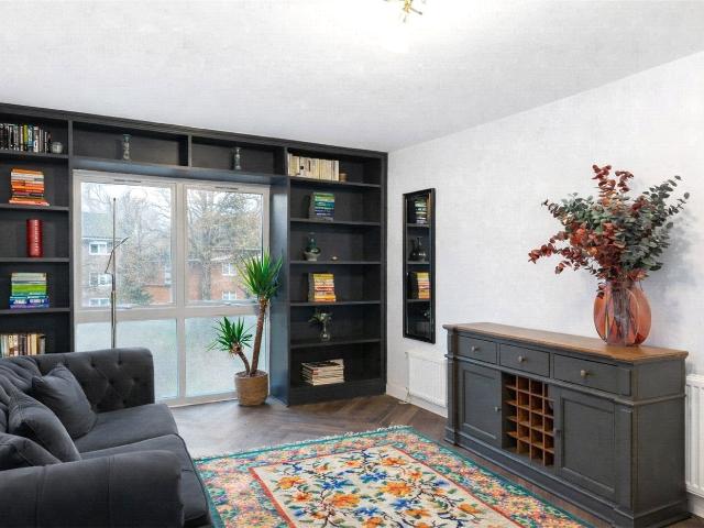 Flat for rent in London Borough of Croydon, Upper Norwood