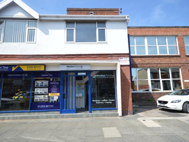 Flat for rent in Brooklands, Dartford