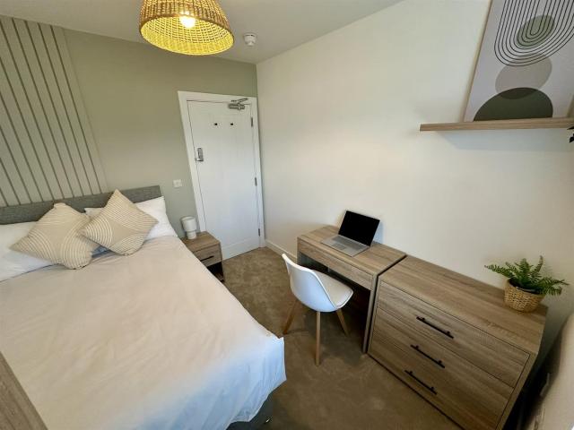 Flat for rent in Withywood, Feckenham