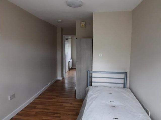 Flat for rent in Oakmere, Hertsmere