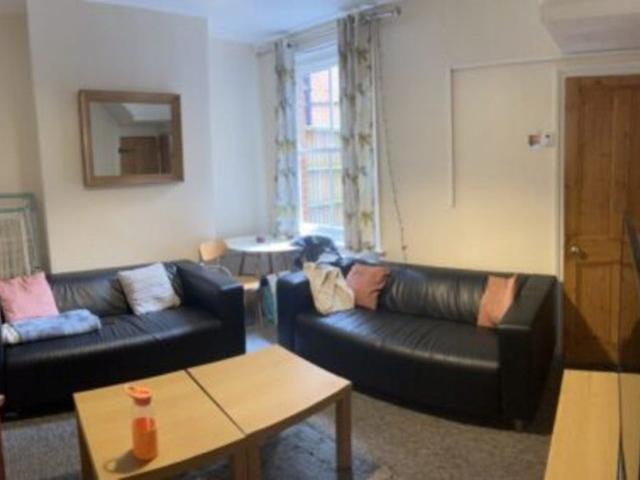Flat for rent in Hill, City Of Southampton