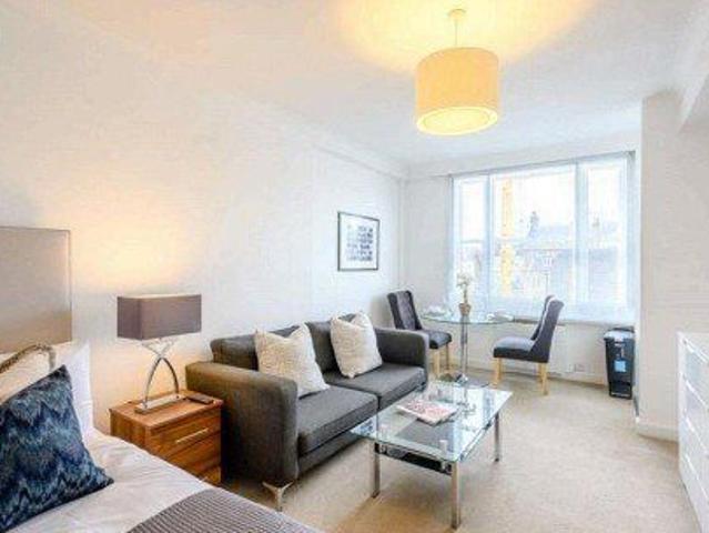 Flat for rent in Mayfair, St. James's