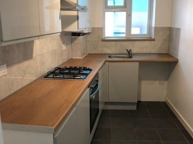 Flat for rent in Stoke, Stoke-on-Trent