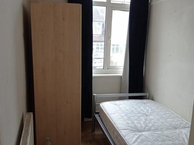 Flat for rent in London Borough of Bromley, Greater London