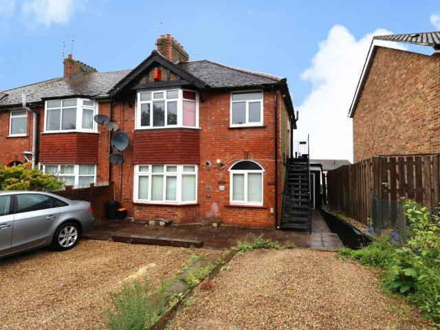 Flat for rent in Sevenoaks, The Butts