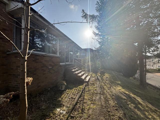 Flat for rent in Wellmeadow, Mansewood