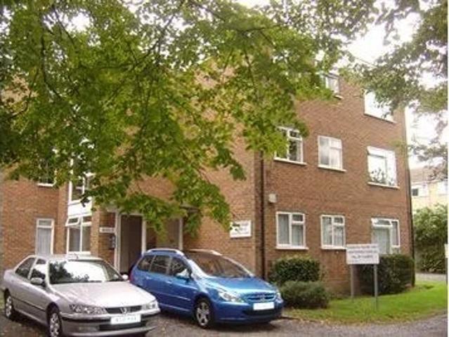 Flat for rent in London Borough of Sutton, Greater London
