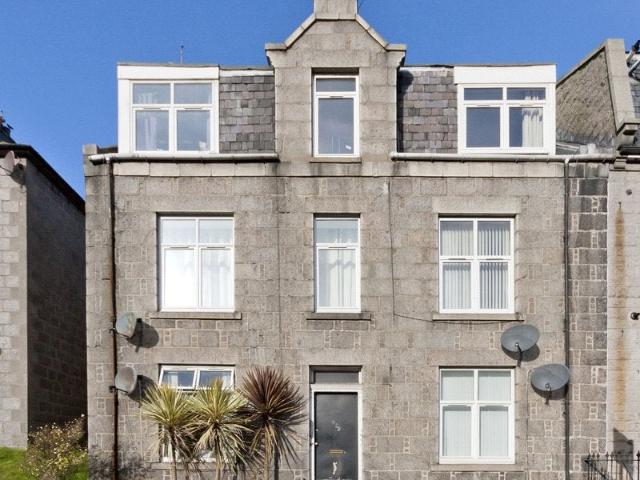 Flat for rent in Ballindoch, Scotland