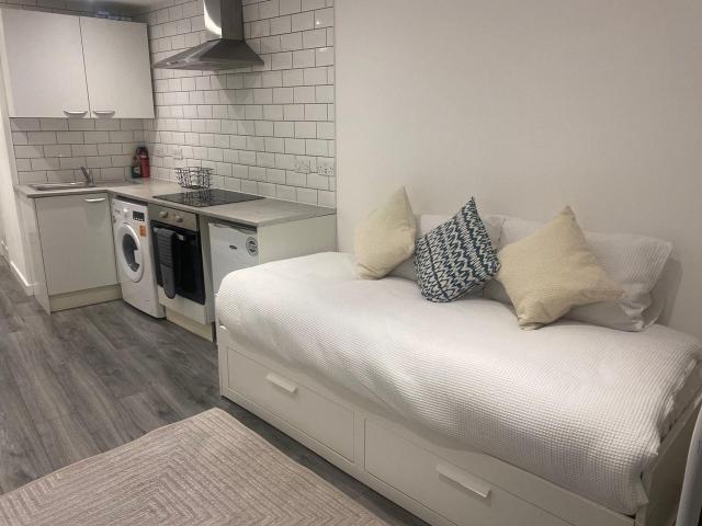 Flat for rent in Borstal, Rochester