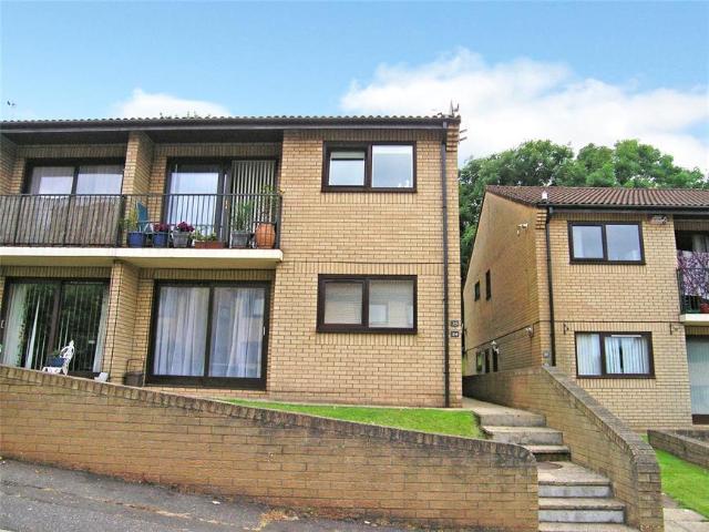 Flat for rent in The Hawthorns, Falcon Lodge