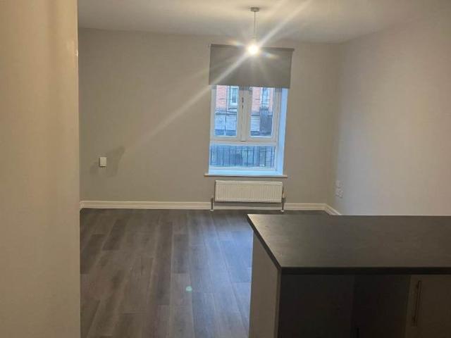 Flat for rent in Malin Bridge, Hillsborough