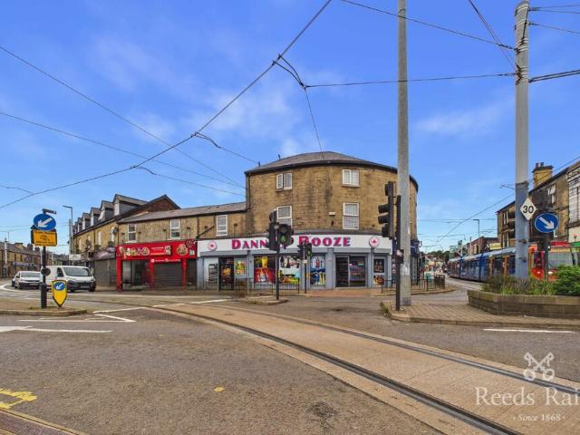 Flat for rent in Malin Bridge, Hillsborough