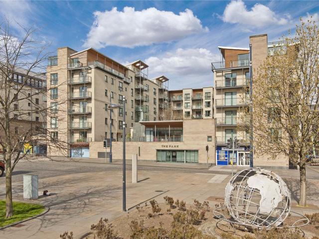 Flat for rent in Holyrood, Old Town