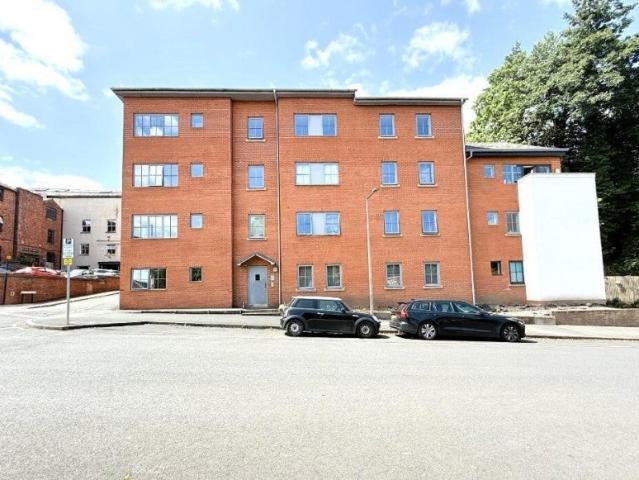 Flat for rent in Portwood, Stockport