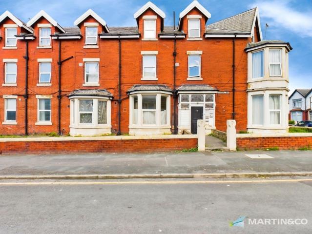 Flat for rent in Revoe, Blackpool