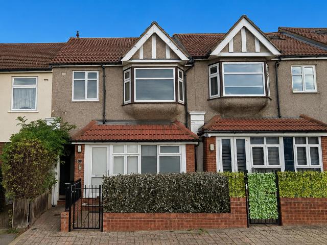 Flat for rent in Hornchurch, Greater London