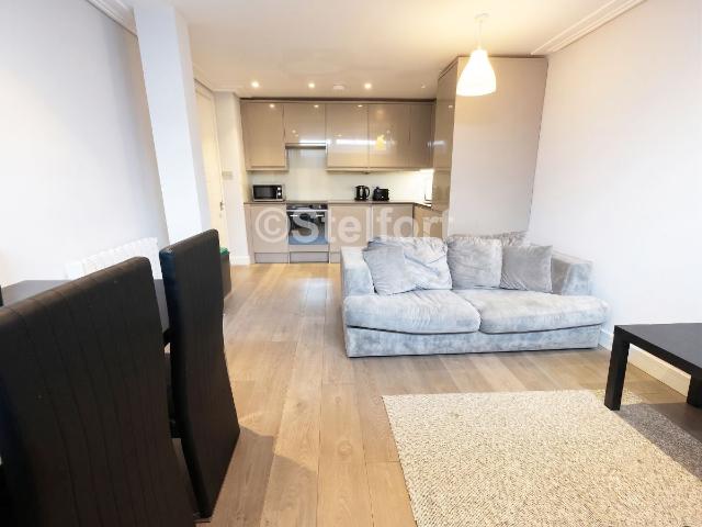 Flat for rent in Holloway, Greater London