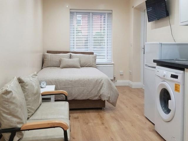 Flat for rent in Southlea, Datchet