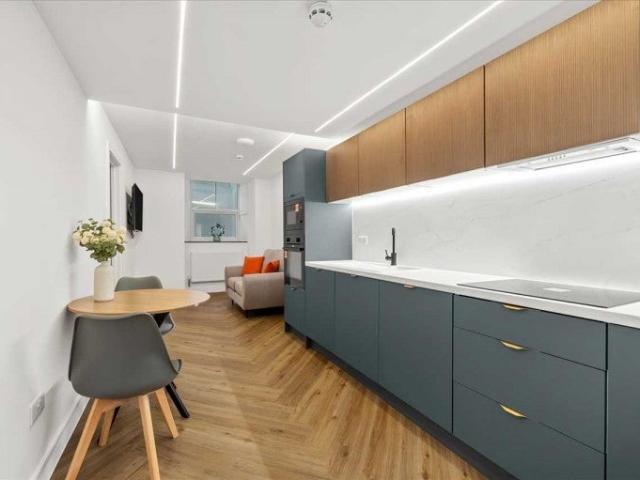 Flat for rent in Mount Wise