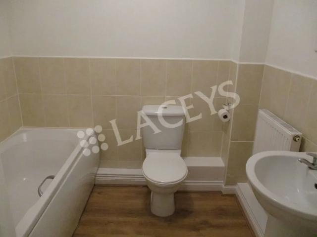 Flat for rent in Preston Plucknett, Yeovil