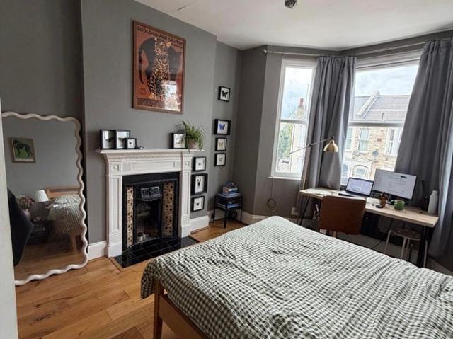 Flat for rent in London Borough of Brent, Greater London