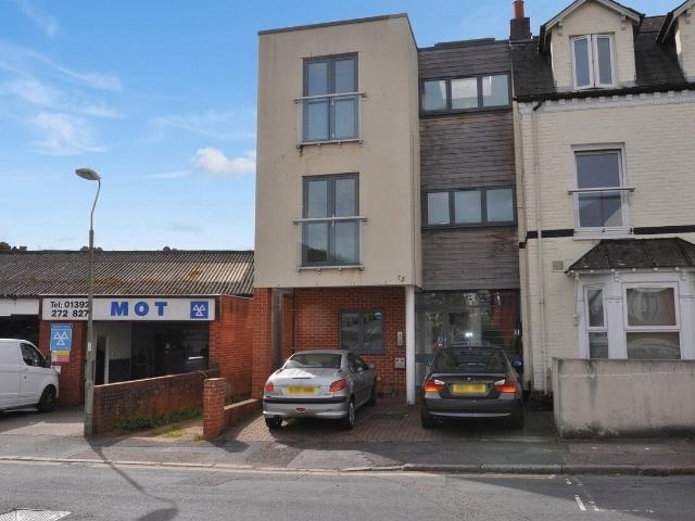 Flat for rent in Falcon Lodge, Wales