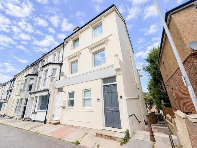 Flat for rent in St Leonards, Hastings