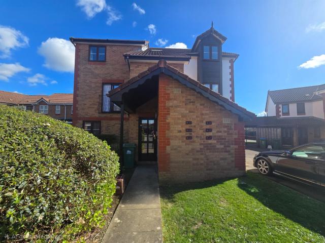 Flat for rent in Woolston, City Of Southampton