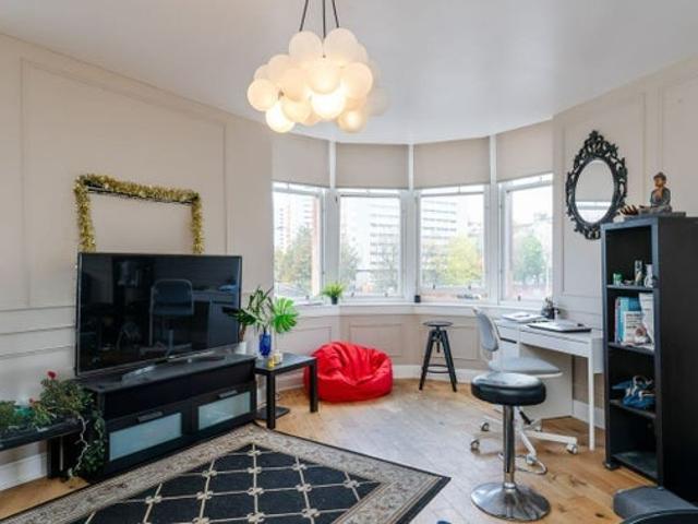 Flat for rent in Calton, Glasgow