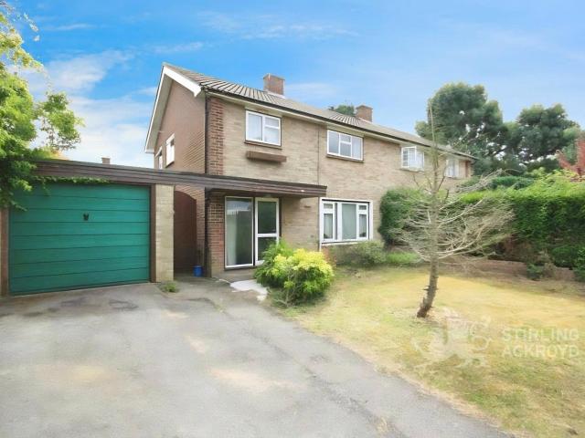 Flat for rent in Wood Street, Westborough