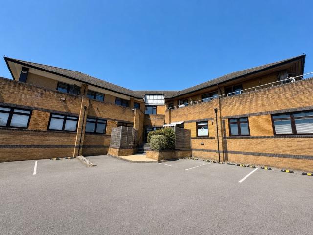 Flat for rent in Woodley