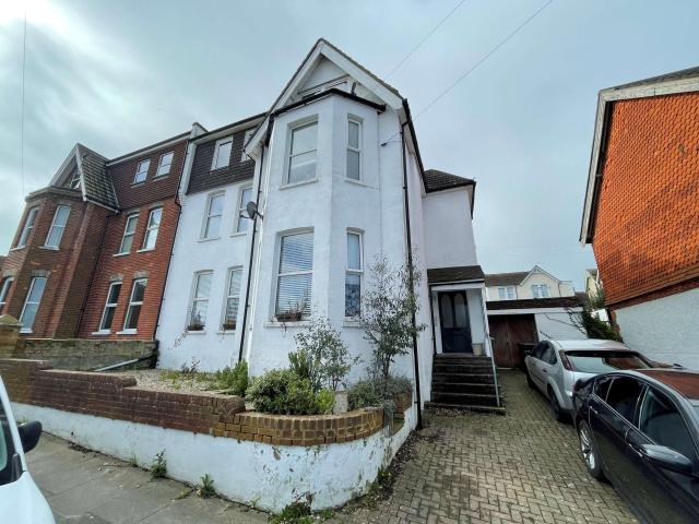 Flat for rent in Eastbourne, East Sussex