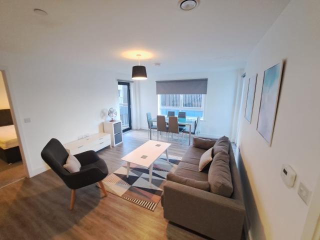 Flat for rent in Chinatown, Calderstones