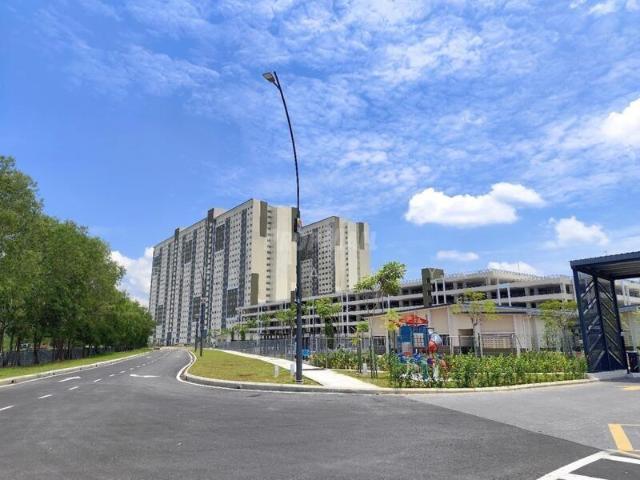 Apartment for rent in Tanjong Sepat, Selangor