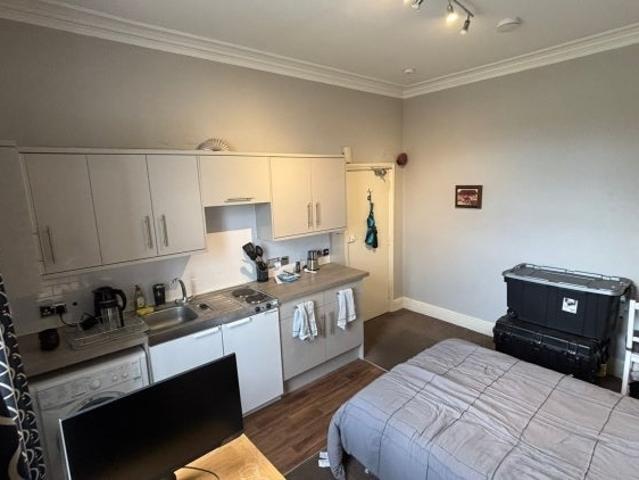 Flat for rent in The Slade, Oxfordshire