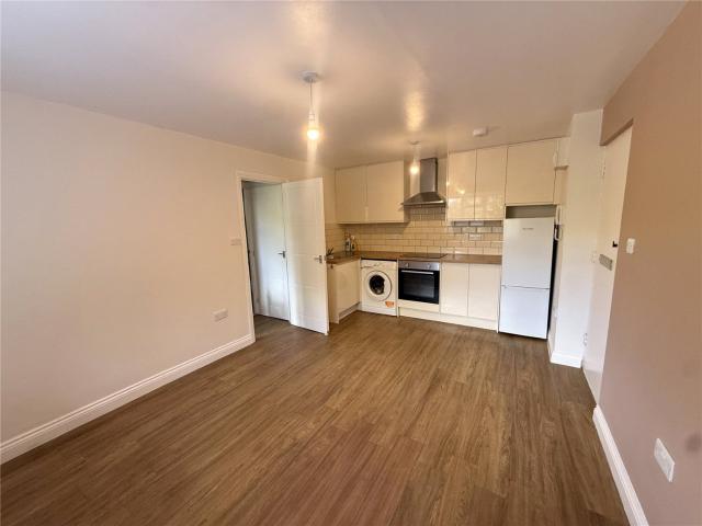 Flat for rent in London Borough of Haringey, Greater London