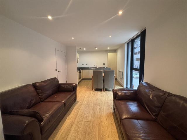 Flat for rent in Georgia, Greater Manchester