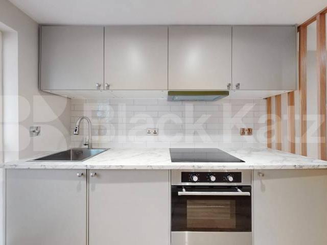 Flat for rent in London Borough of Camden, Greater London