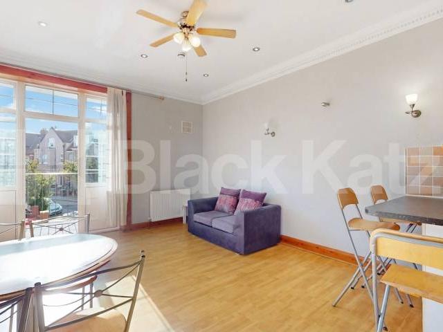 Flat for rent in West Hampstead, Greater London