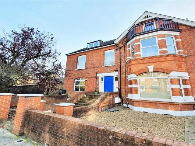 Flat for rent in West Hampstead, West Hampstead