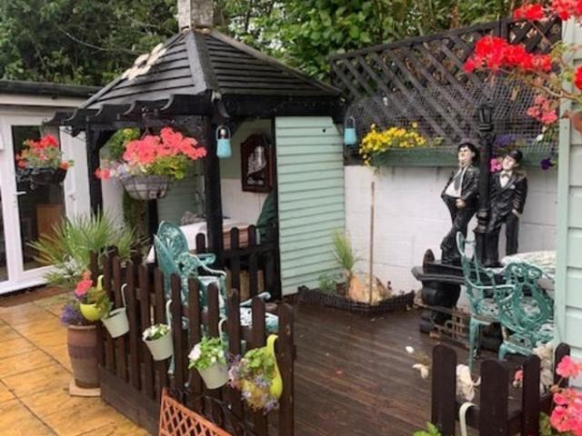 Flat for rent in Cippenham, Slough