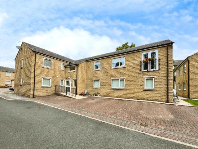 Flat for rent in Bailey Hills, Bradford