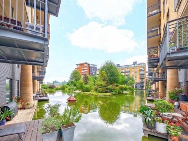 Flat for rent in Bermondsey, Greater London